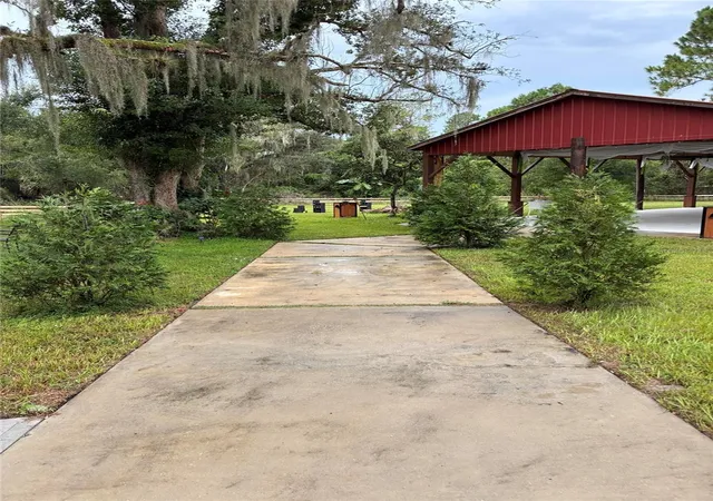 Photo 4 of Single family home for sale at 1575 W Osceola Rd, Geneva, FL 32732 | MLS# O6444154 | Listing updated on 2026-09-24