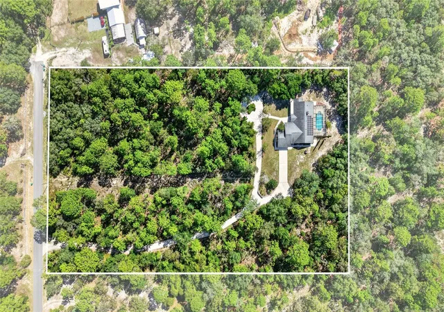 Photo 3 of Single family home for sale at 6520 W Candier Ct, Dunnellon, FL 34433 | MLS# OM732761 | Listing updated on 2026-10-01