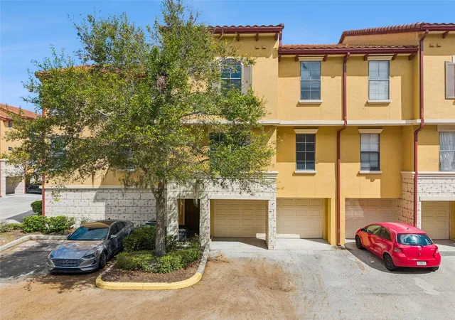 Photo 1 of Condo for sale at 6123 Metrowest Blvd #101, Orlando, FL 32835 | MLS# O6444157 | Listing updated on 2026-09-25