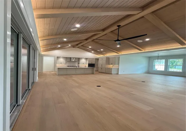Photo 4 of Single family home for sale at 1438 Balmy Beach Dr, Apopka, FL 32703 | MLS# NS1089328 | Listing updated on 2026-09-30