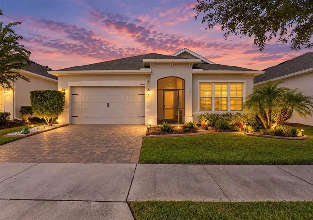 Photo 1 of Single family home for sale at 1900 Estuary Ln, Kissimmee, FL 34747 | MLS# TB8551414 | Listing updated on 2026-10-16