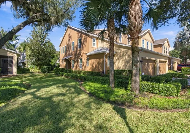 Photo 2 of Townhouse for sale at 17030 Vilesta Dr, Lutz, FL 33548 | MLS# TB8551415 | Listing updated on 2026-09-28