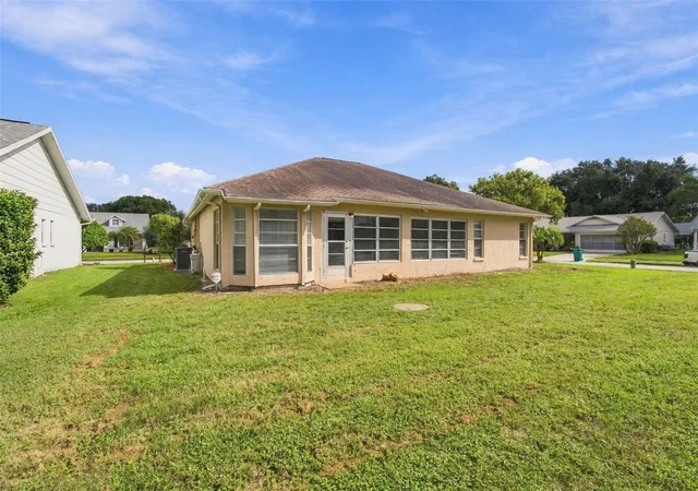 Photo 3 of Single family home for sale at 9601 Noble Ct, New Port Richey, FL 34655 | MLS# W7889752 | Listing updated on 2026-10-16