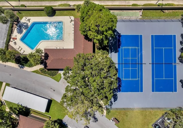 Listing Photo 5 - Condo for sale in building located at 2669 Sabal Springs Cir, Clearwater, FL 33761 - Unit #102
