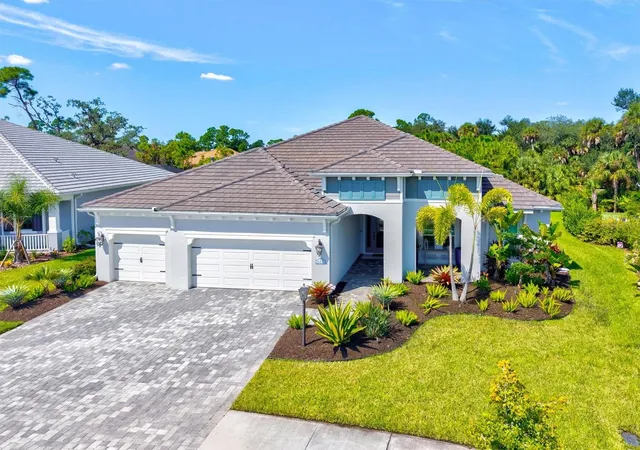 Photo 1 of Single family home for sale at 21221 Holmes Cir, Venice, FL 34293 | MLS# N6145897 | Listing updated on 2026-10-09