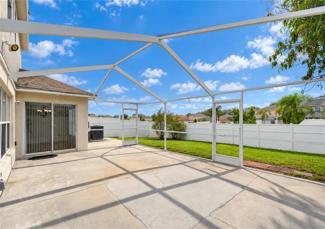 Photo 2 of Single family home for sale at 10924 Subtle Trl Dr, Riverview, FL 33579 | MLS# TB8551420 | Listing updated on 2026-09-30