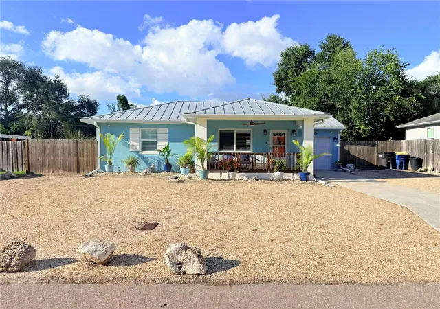 Photo 2 of Single family home for sale at 1216 Sheridan Rd, Clearwater, FL 33755 | MLS# TB8551423 | Listing updated on 2026-10-01