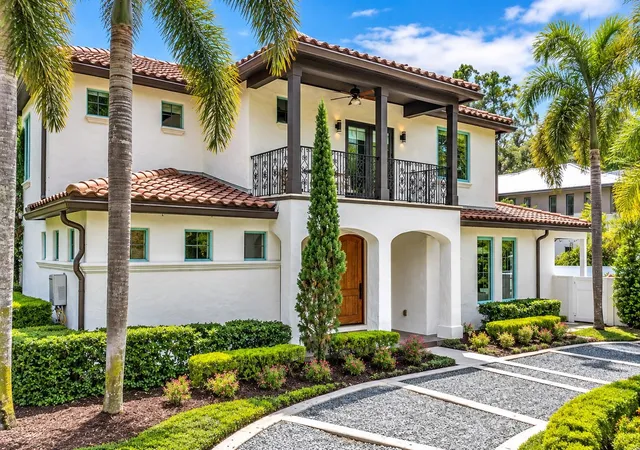 Single family home for sale at 2614 Parkland Dr, WINTER PARK, FL 32789 | MLS# O6444165