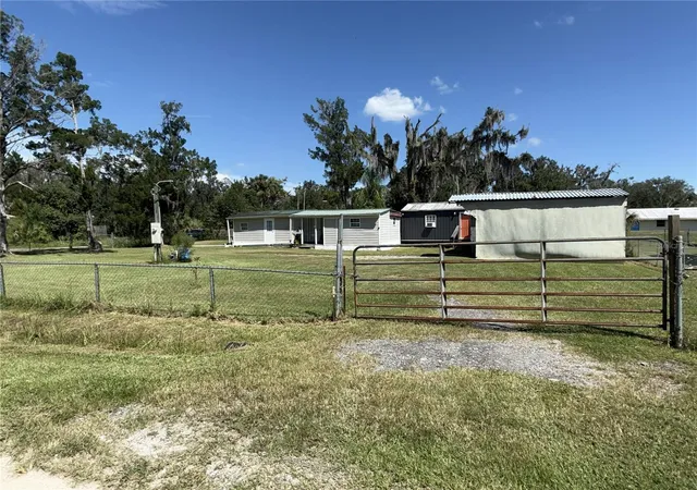 Photo 4 of Manufactured home for sale at 249 Cheryl Elaine Dr, Bunnell, FL 32110 | MLS# FC321650 | Listing updated on 2026-09-25