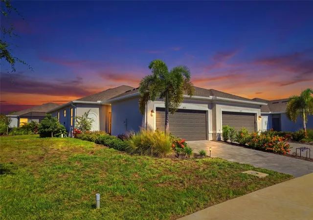 Photo 1 of Single family home for sale at 8776 Saint Kitts Cir, Englewood, FL 34224 | MLS# A4707132 | Listing updated on 2026-10-01
