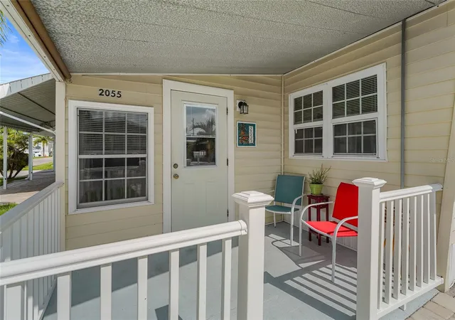 Photo 4 of Manufactured home for sale at 2055 Champion St, Sarasota, FL 34231 | MLS# A4707133 | Listing updated on 2026-09-23