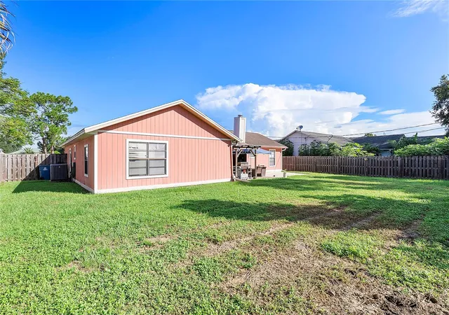 Photo 11 of Sale Pending at 556 Awin Cir SE, PALM BAY, FL 32909 | MLS# O6444171 | Listing updated on 2026-10-15