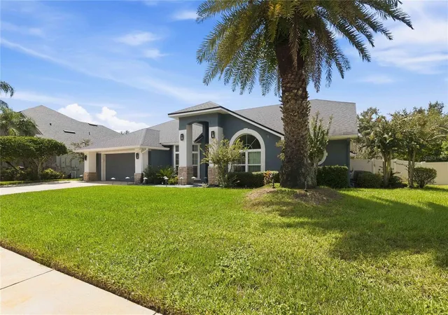 Photo 2 of Single family home for sale at 5232 Hammock Cir, Saint Cloud, FL 34771 | MLS# S5158158 | Listing updated on 2026-09-24