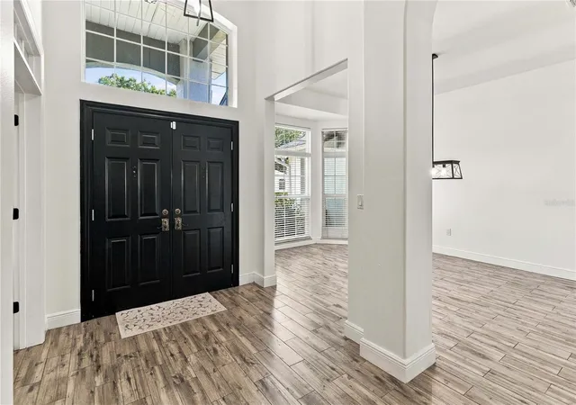 Photo 4 of Single family home for sale at 5232 Hammock Cir, Saint Cloud, FL 34771 | MLS# S5158158 | Listing updated on 2026-09-24