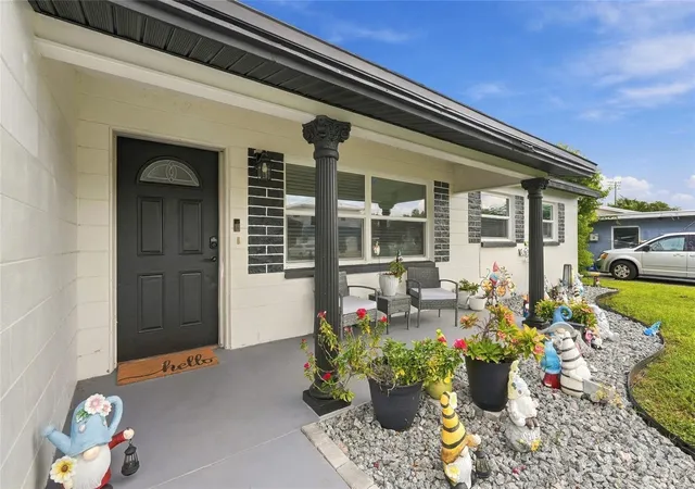 Photo 3 of Single family home for sale at 10259 Naranja St, Seminole, FL 33772 | MLS# TB8551434 | Listing updated on 2026-10-06