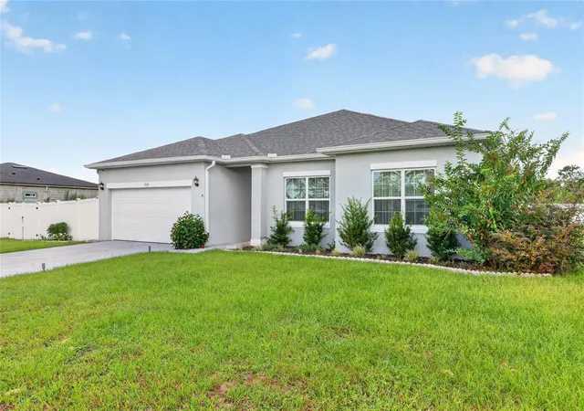 Photo 2 of Single family home for sale at 15610 Sw 40th Terrace, Ocala, FL 34473 | MLS# OM732770 | Listing updated on 2026-09-24