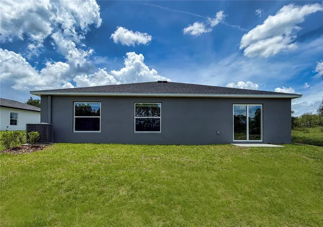 Photo 3 of Single family home for sale at 8509 SW 135th Street Rd, Ocala, FL 34473 | MLS# OM732771 | Listing updated on 2026-09-23
