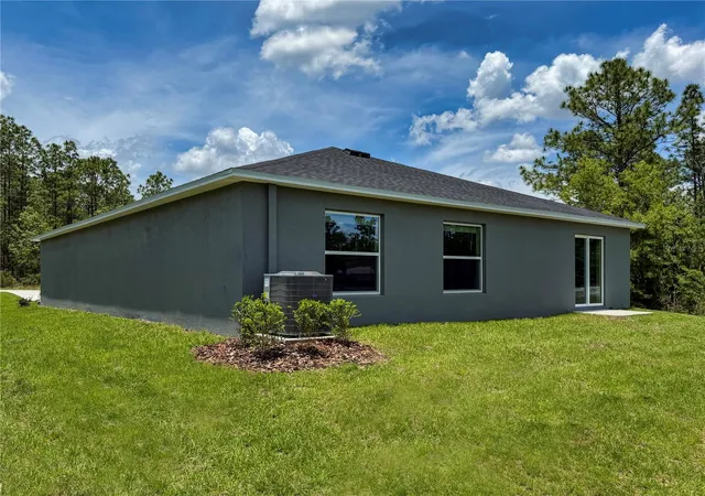 Photo 4 of Single family home for sale at 8509 SW 135th Street Rd, Ocala, FL 34473 | MLS# OM732771 | Listing updated on 2026-09-23