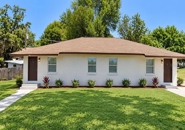 Photo 1 of Single family home for sale at 161 Rebecca Ln #B, Auburndale, FL 33823 | MLS# L4965286 | Listing updated on 2026-09-25