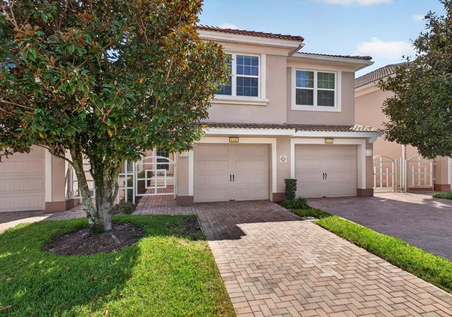 Photo 1 of Condo for sale at 8348 Bella Tierra Ct, Davenport, FL 33896 | MLS# O6444179 | Listing updated on 2026-09-25