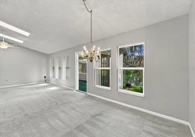 Photo 4 of House for sale at 368 Lake Harris Dr, Lakeland, FL 33813 | MLS# L4965287 | Listing updated on 2026-10-08