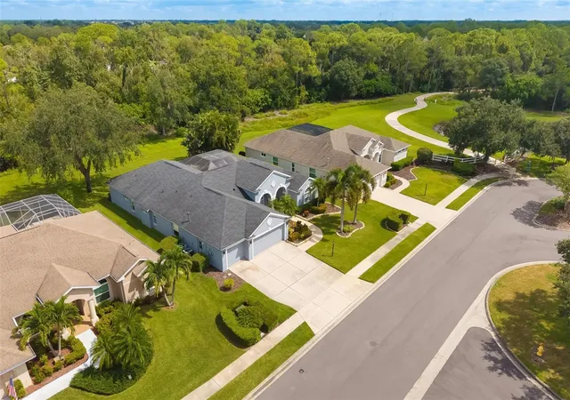 Photo 3 of Single family home for sale at 12223 Summer Meadow Dr, Lakewood Ranch, FL 34202 | MLS# A4707142 | Listing updated on 2026-10-05