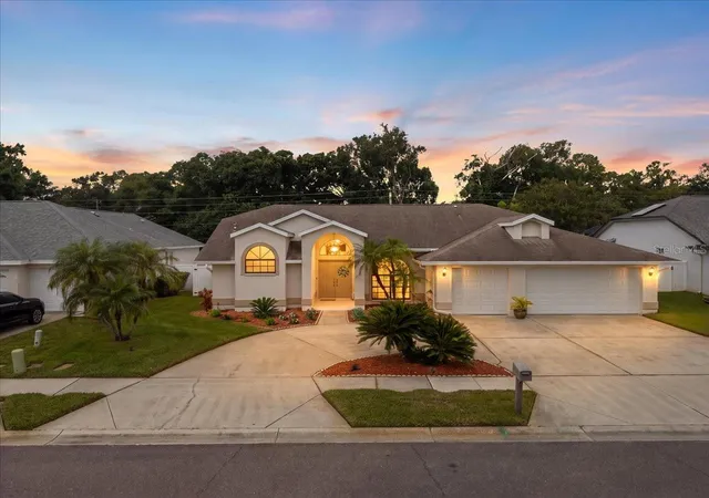 Photo 1 of Single family home for sale at 2656 Saddlewood Ln, Palm Harbor, FL 34685 | MLS# TB8551449 | Listing updated on 2026-10-03