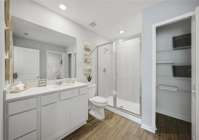 Photo 2 of Single family home for sale at 14221 NW 170th Avenue, Alachua, FL 32615 | MLS# OM732773 | Listing updated on 2026-09-29