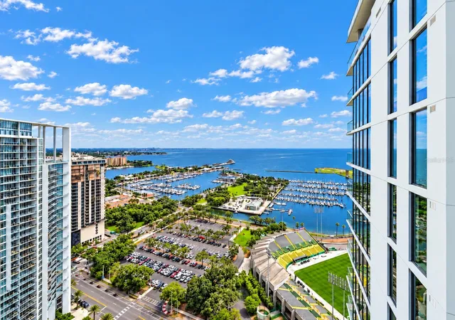 Photo 3 of Condo for sale at 301 1st Street S #3104, Saint Petersburg, FL 33701 | MLS# TB8551456 | Listing updated on 2026-10-13