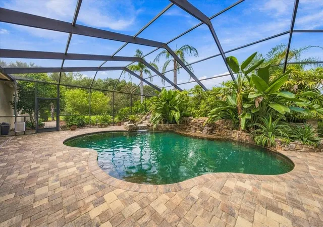 Photo 1 of Single family home for sale at 5513 Keeler Oak St, Lithia, FL 33547 | MLS# TB8551462 | Listing updated on 2026-10-09