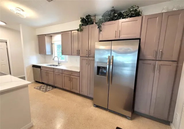 Photo 3 of Single family home for sale at 137 Midway Is, Clearwater Beach, FL 33767 | MLS# TB8551463 | Listing updated on 2026-10-06