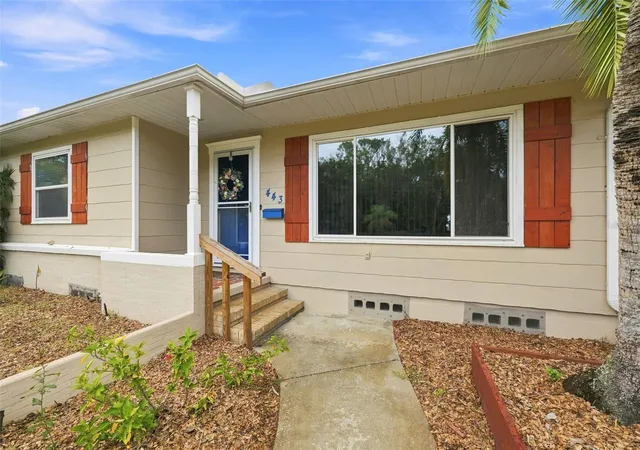 Photo 3 of Single family home for sale at 443 Park St N, Saint Petersburg, FL 33710 | MLS# TB8551464 | Listing updated on 2026-10-22