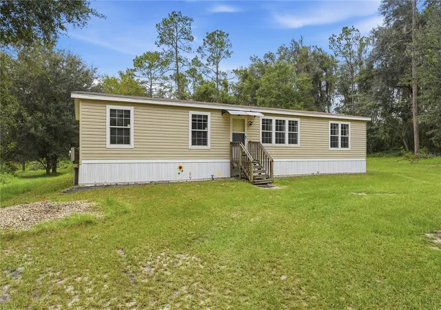 Photo 2 of Manufactured home for sale at 5685 SW 57th Drive, Lake Butler, FL 32054 | MLS# GC543734 | Listing updated on 2026-10-20