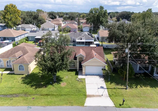 Photo 3 of Sale Pending at 221 Chadworth Dr, Kissimmee, FL 34758 | MLS# S5158169 | Listing updated on 2026-09-28