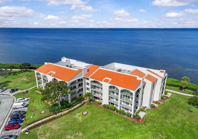 Photo 1 of Condo for sale at 308 Mariner Dr #308, Tarpon Springs, FL 34689 | MLS# TB8551472 | Listing updated on 2026-09-26
