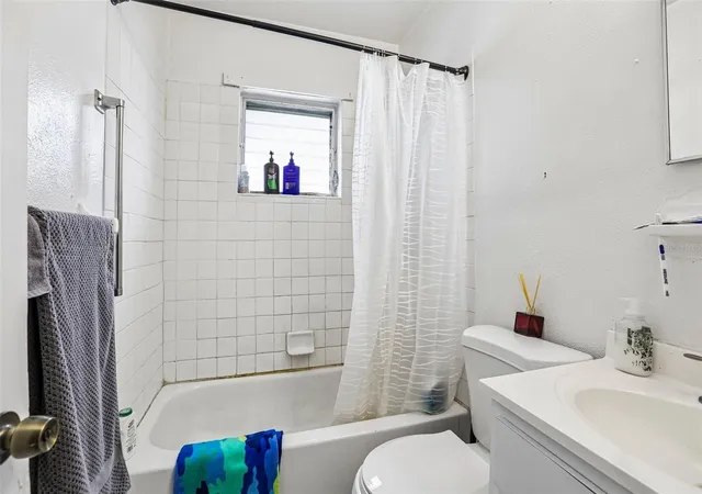 Photo 4 of Multi family home for sale at 1407 Taft Ave, Clearwater, FL 33755 | MLS# TB8551477 | Listing updated on 2026-09-25