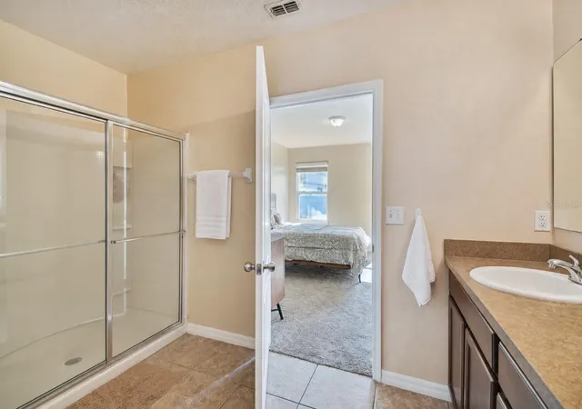 Photo 4 of Single family home for sale at 1814 Stargazer Trl, Kissimmee, FL 34758 | MLS# O6444214 | Listing updated on 2026-10-22