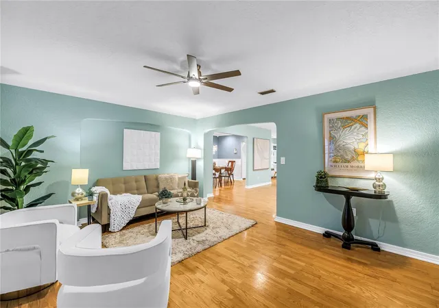 Photo 3 of Single family home for sale at 146 Giralda Blvd NE, Saint Petersburg, FL 33704 | MLS# TB8551479 | Listing updated on 2026-10-15