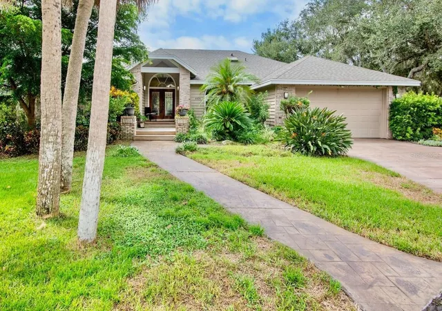 Photo 1 of Single family home for sale at 4424 Friar Tuck Ln, Sarasota, FL 34232 | MLS# A4707162 | Listing updated on 2026-10-08