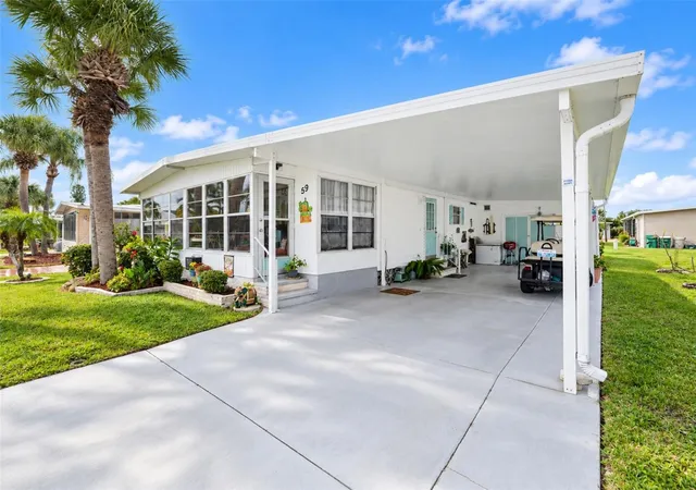 Photo 2 of Manufactured home for sale at 2100 Kings Hwy #59, Port Charlotte, FL 33980 | MLS# C7531112 | Listing updated on 2026-10-04