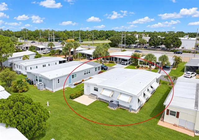 Photo 4 of Manufactured home for sale at 2100 Kings Hwy #59, Port Charlotte, FL 33980 | MLS# C7531112 | Listing updated on 2026-10-04