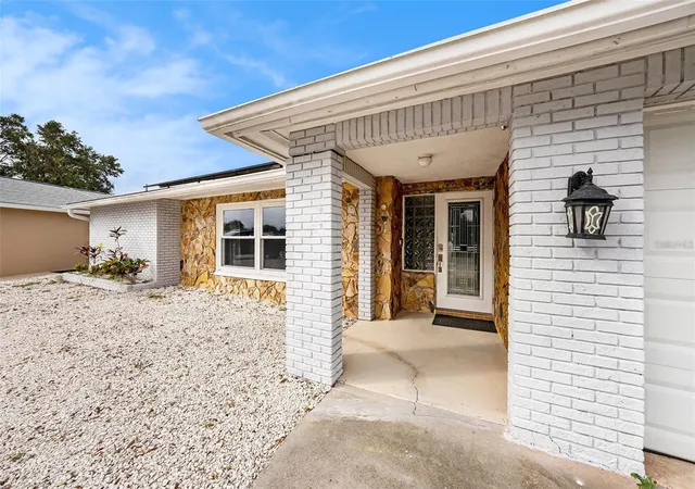 Photo 1 of Single family home for sale at 1117 Rushmore Dr, Holiday, FL 34690 | MLS# TB8551484 | Listing updated on 2026-10-05