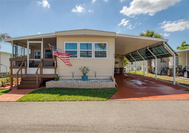Photo 2 of Manufactured home for sale at 18675 Us Hwy 19 N #328, Clearwater, FL 33764 | MLS# TB8551486 | Listing updated on 2026-10-01