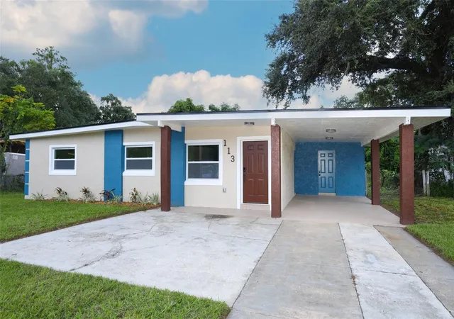Photo 3 of Single family home for sale at 113 Hope Cir, Orlando, FL 32811 | MLS# O6444229 | Listing updated on 2026-10-06