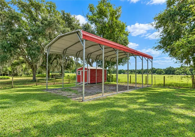 Photo 3 of Single family home for sale at 3712 Gallagher Rd, Plant City, FL 33565 | MLS# TB8551492 | Listing updated on 2026-10-06