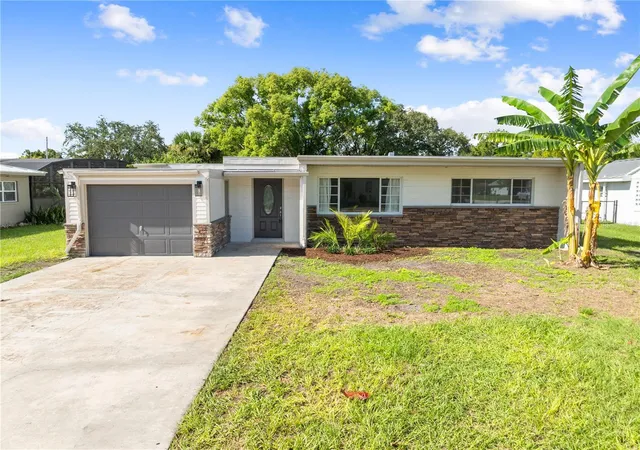Photo 1 of Single family home for sale at 406 E Drury Ave, Kissimmee, FL 34744 | MLS# S5158179 | Listing updated on 2026-10-08
