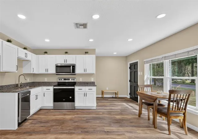 Photo 4 of Single family home for sale at 706 Mulberry St, Fruitland Park, FL 34731 | MLS# G5118177 | Listing updated on 2026-10-01