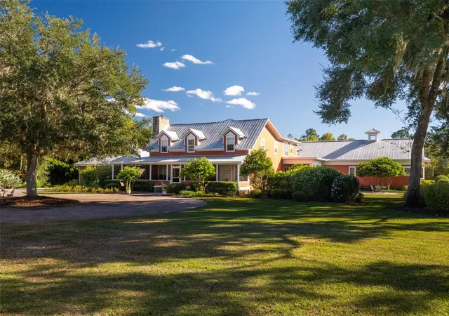 Photo 1 of Mansion for sale at 11317 Nw 199th Avenue, Alachua, FL 32615 | MLS# GC543736 | Listing updated on 2026-10-02