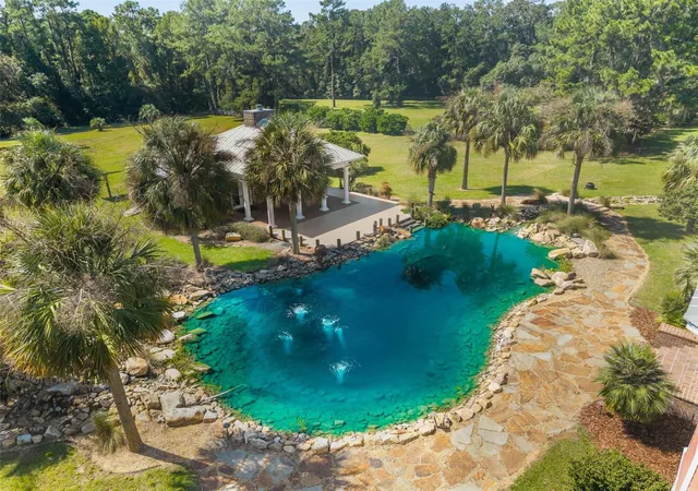 Photo 3 of Mansion for sale at 11317 Nw 199th Avenue, Alachua, FL 32615 | MLS# GC543736 | Listing updated on 2026-10-02