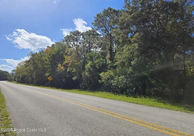 Photo 1 of Land for sale at 4600 Beacon Light Rd, Edgewater, FL 32141 | MLS# O6444237 | Listing updated on 2026-09-24